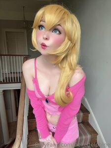 Belle Delphine Nude Princess Peach Cosplay Onlyfans Set Leaked