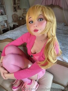 Belle Delphine Nude Princess Peach Cosplay Onlyfans Set Leaked