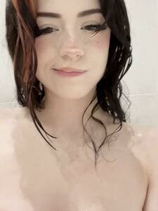 Hannah Owo Nude Bubble Bath Onlyfans Video Leaked