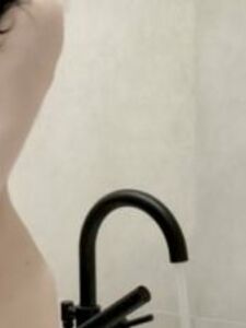 Hannah Owo Nude Bubble Bath Onlyfans Video Leaked