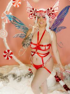 Meg Turney Tongue Licking Christmas Onlyfans Set Leaked