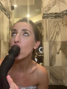 Christina Khalil Nude Shower December Onlyfans Livestream Leaked