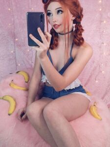 Belle Delphine Banana Selfie Photoshoot Onlyfans Set Leaked