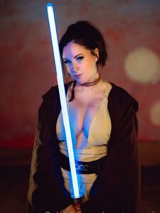 Meg Turney Kenobi Cosplay Onlyfans Set Leaked