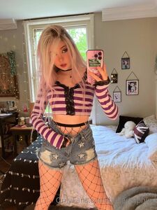 Belle Delphine Making Your Day Better Onlyfans Set Leaked