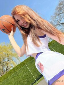 Belle Delphine Lola Bunny Cosplay Onlyfans Set Leaked