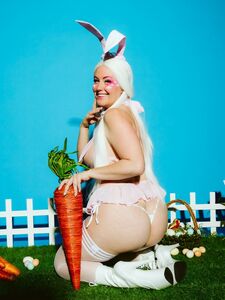 Meg Turney Nude Pussy Easter 2022 Onlyfans Set Leaked