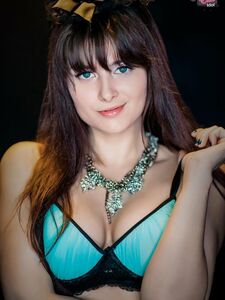 Ellieidol exclusive onlyfans leaked nudes