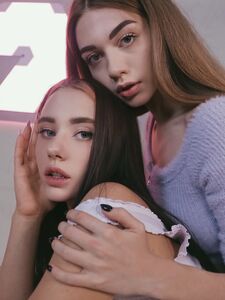 arilaviee exclusive onlyfans leaked nudes