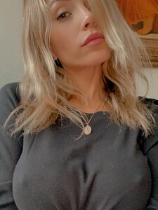 Melanie Pavola exclusive onlyfans leaked nudes