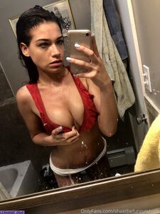 shaethefunnywhore exclusive onlyfans leaked nudes