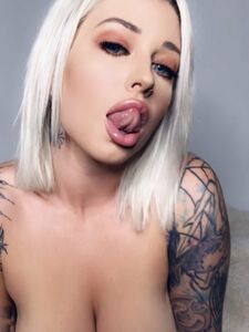 vickyaisha exclusive onlyfans leaked nudes