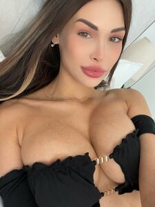 fifigirl9 exclusive onlyfans leaked nudes