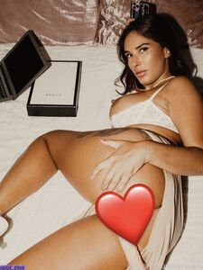 innocentcailyn aka jameelahh exclusive onlyfans leaked nudes