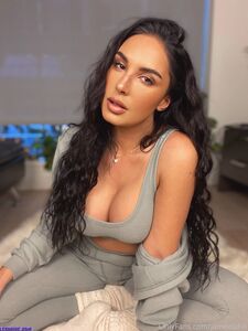 innocentcailyn aka jameelahh exclusive onlyfans leaked nudes