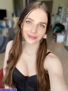 rieslin exclusive onlyfans leaked nudes