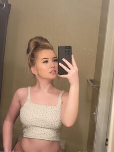 Aluraye new hot onlyfans leaked nudes