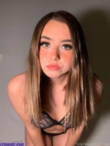 Aluraye new hot onlyfans leaked nudes