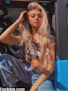 kristenhancher exclusive onlyfans leaked nudes