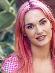 Siri Dahi aka SIRIFANCLUB exclusive onlyfans leaked nudes