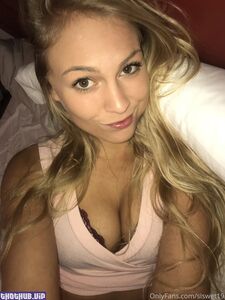 siswet19 hot onlyfans leaked nudes