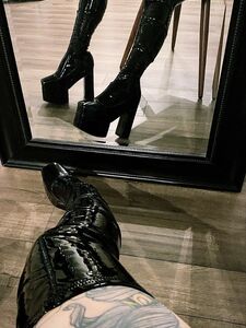 Cleo Blossom new hot onlyfans leaked nudes