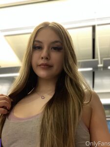 Lucydollaz new hot onlyfans leaked nudes