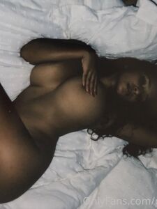 thumbalinaxxx new hot onlyfans leaked nudes
