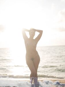 HELENA PRICE new hot onlyfans leaked nudes