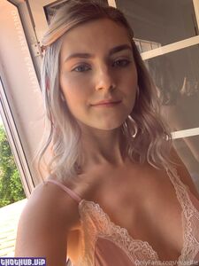 Eva Elfie new hot onlyfans leaked nudes