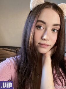 arilaviee new hot onlyfans leaked nudes