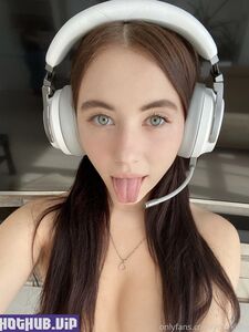 arilaviee new hot onlyfans leaked nudes