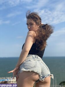 Charming Girl onlyfans leaks nude photos