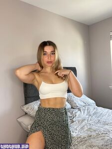 beachbby onlyfans leaks nude photos