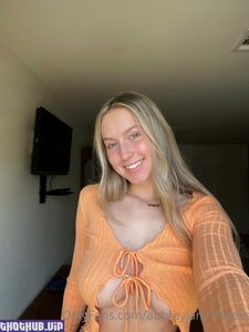 Aubrey Chesna leaks nude photos