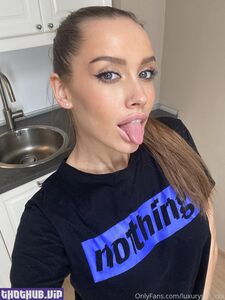 luxury girl leaks nude photos