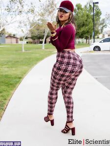 persephanii nude onlyfans leaked photos