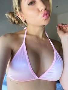 Zoomerhaleyy Onlyfans Leaks Nude Photos