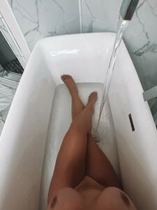 SweetSarah aka @yourfavladyyyy Onlyfans Leaks Nude Photos