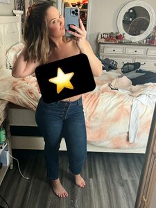 SweetSarah aka @yourfavladyyyy Onlyfans Leaks Nude Photos
