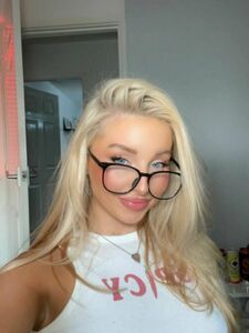 Charlotte parkes Onlyfans Leaks Latest Nude Photos