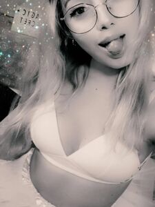 RUTH LEE Onlyfans Leaks Latest Nude Photos