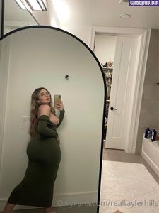 Realtaylerhills Onlyfans Leaks Latest Nude Photos