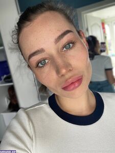 Aliceredlips Onlyfans Leaks Latest Nude Photos