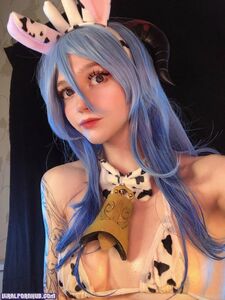 AstasiaDream (899 pictures)