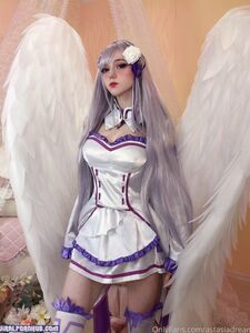 AstasiaDream (899 pictures)