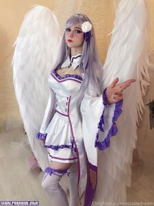 AstasiaDream (899 pictures)