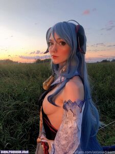AstasiaDream (899 pictures)