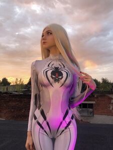 AstasiaDream (899 pictures)