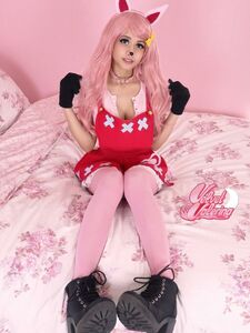 Reese by VelvetValie (64 pictures)